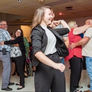 Meet your Posher, Kira